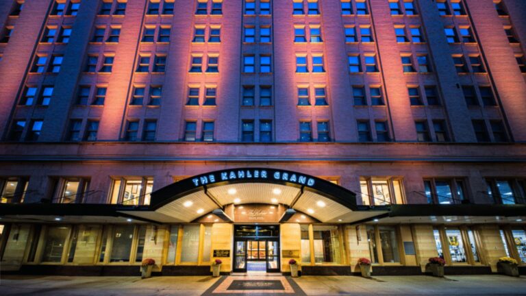 Kahler Hospitality Group PrintWithMe case study